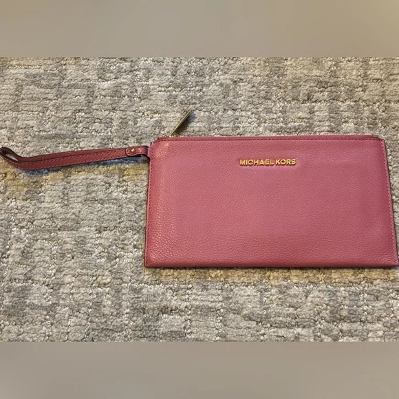 Michael Kors Bundle! Wristlet and Scarf - Picture 5 of 13